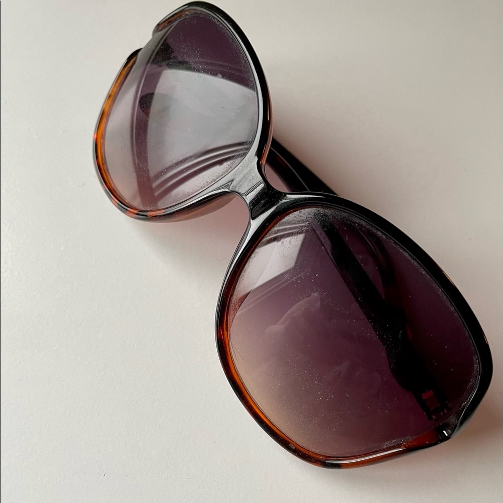 Cute, Oversized Sunglasses